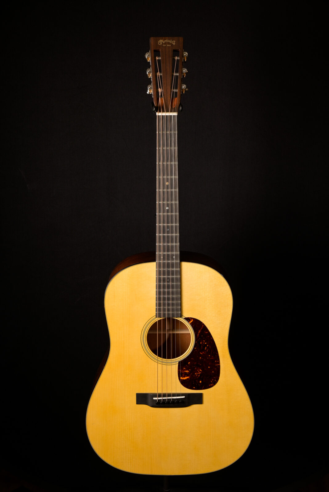 Martin D-18CS