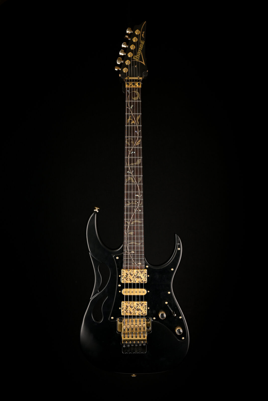 Ibanez PIA3761 XB B